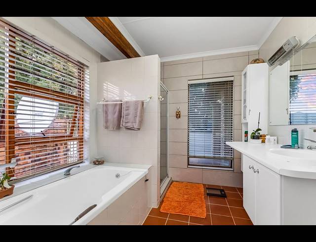 4 BEDROOM HOUSE FOR SALE IN ALLEN'S NEK